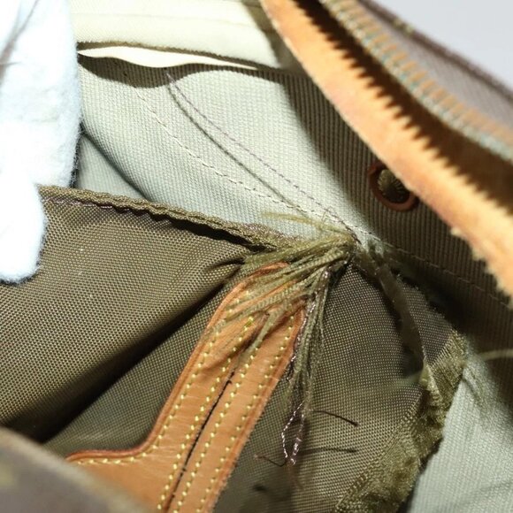 LOUIS VUITTON Monogram Evasion Boston Bag M41443 LV Auth 140744 - Picture 12 of 16